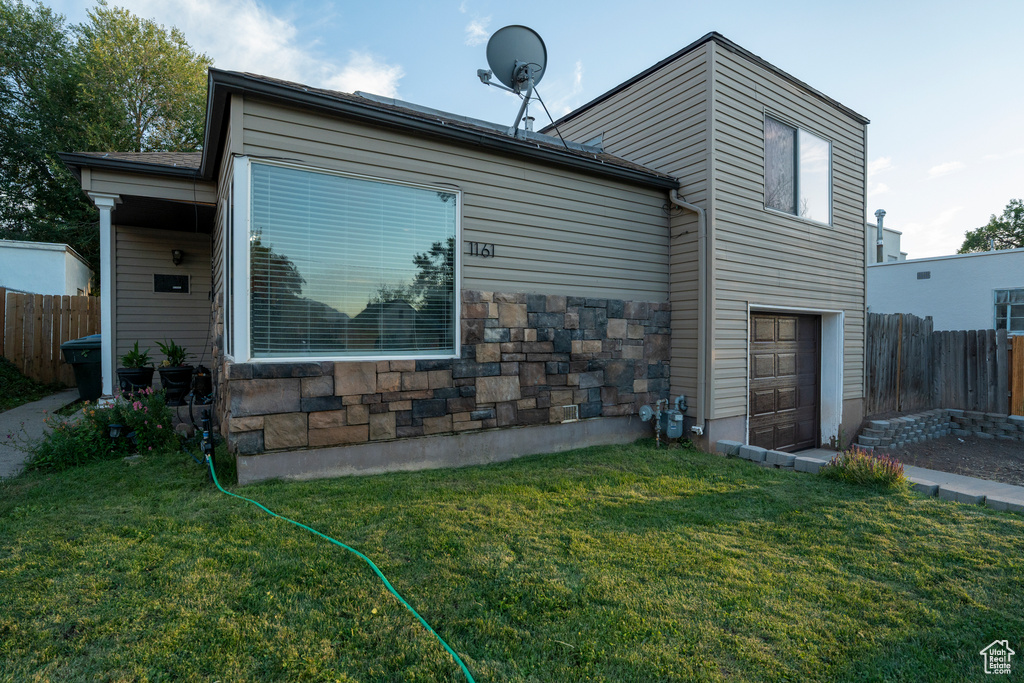 Photo 7 for MLS #2107458 at 1161 E 29th