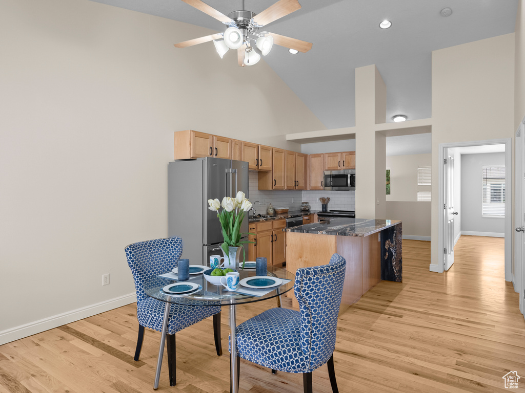 Photo 5 for MLS #2107468 at 234 W Leah Cir
