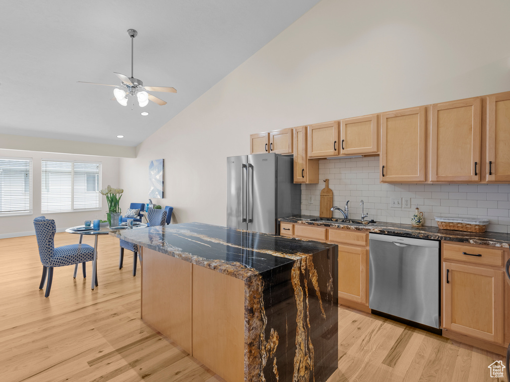 Photo 7 for MLS #2107468 at 234 W Leah Cir