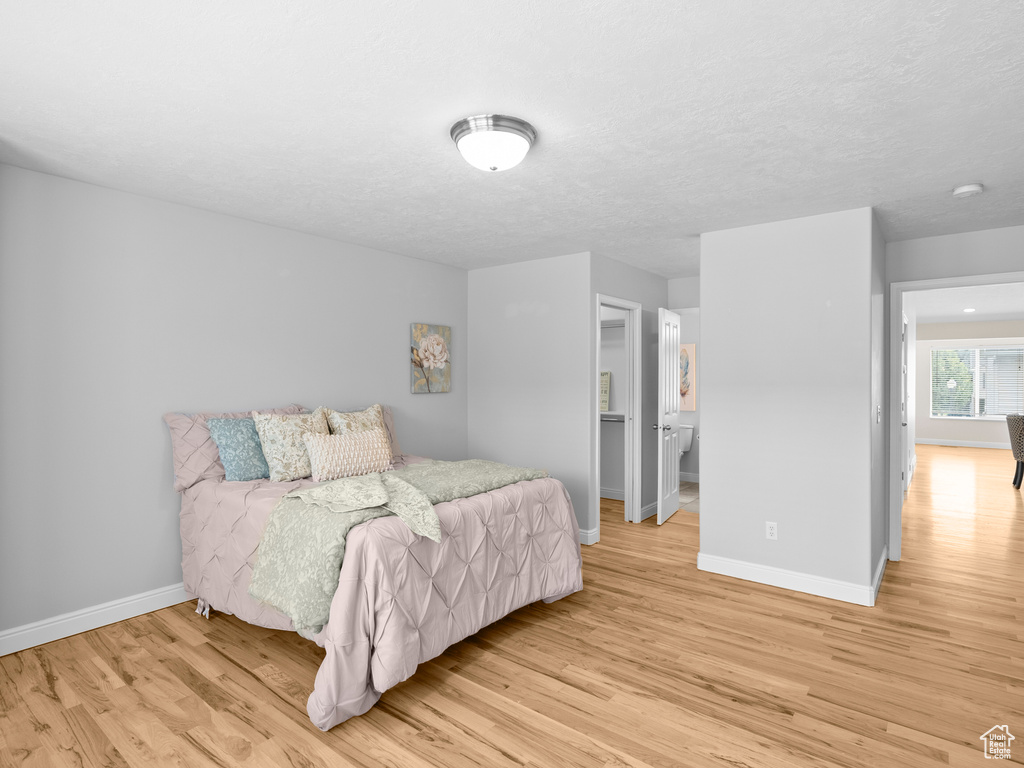 Photo 10 for MLS #2107468 at 234 W Leah Cir