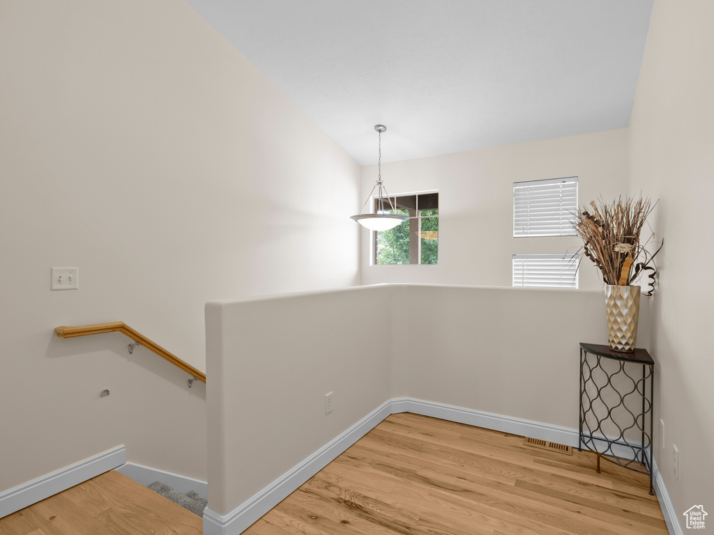 Photo 8 for MLS #2107468 at 234 W Leah Cir