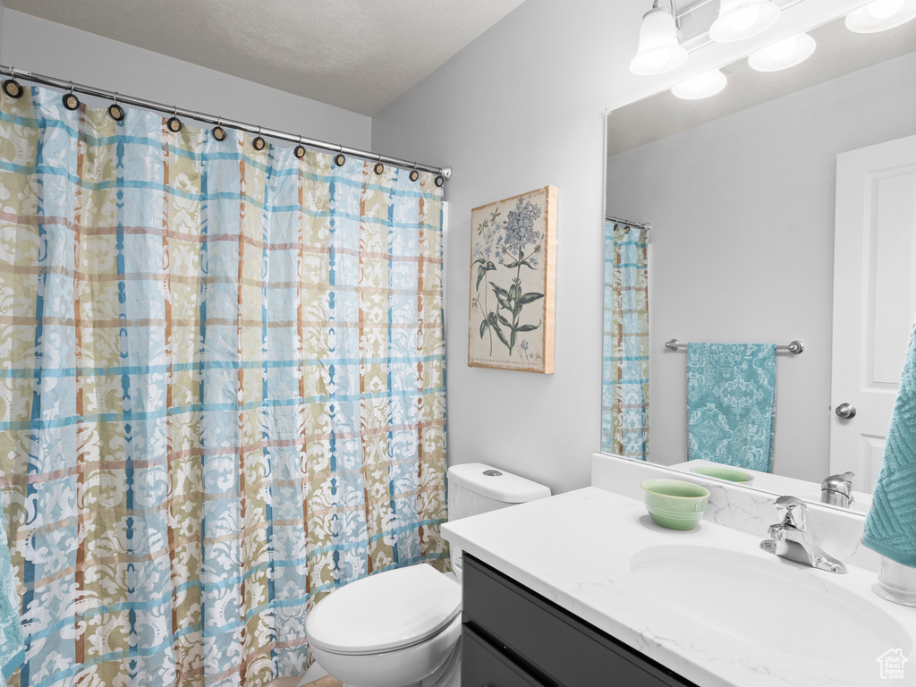 Photo 18 for MLS #2107468 at 234 W Leah Cir