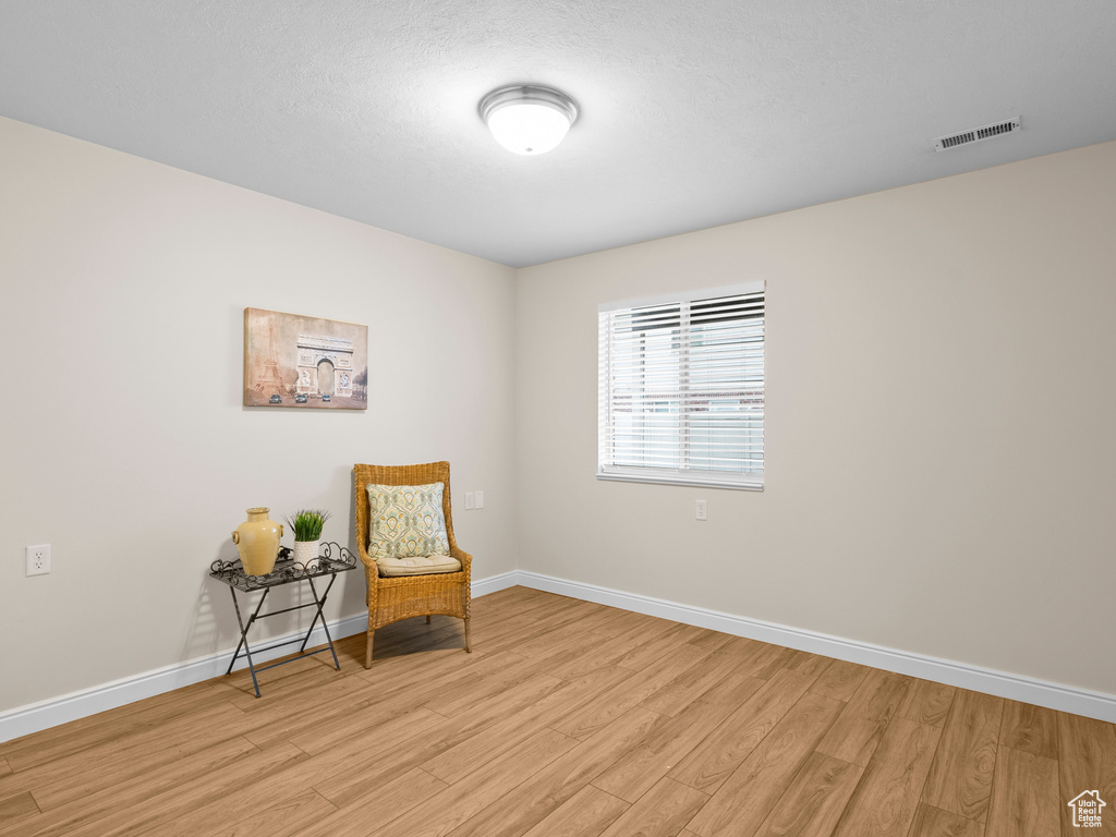 Photo 20 for MLS #2107468 at 234 W Leah Cir