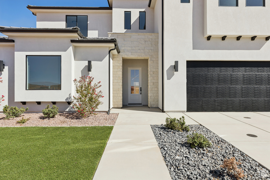 Photo 3 for MLS #2107469 at 4816 W 2820 South