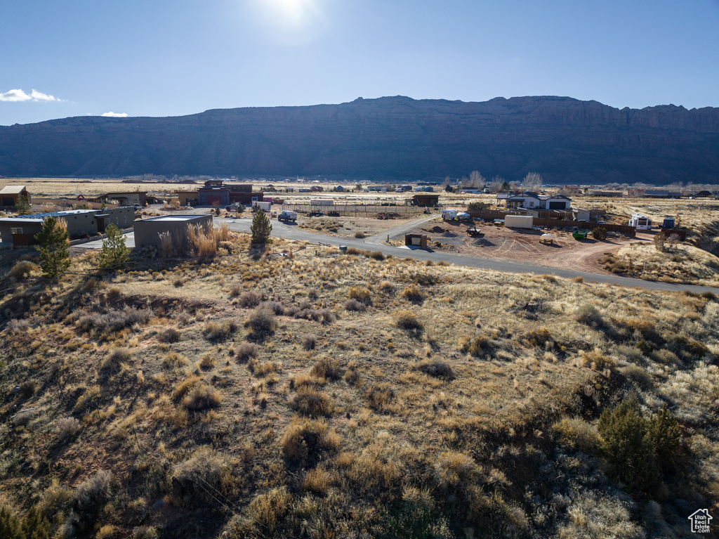 185 E MT. PEALE DR Moab, UT 84532