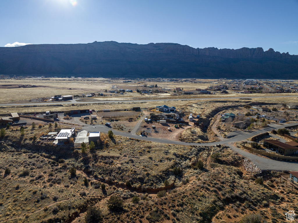 185 E MT. PEALE DR Moab, UT 84532