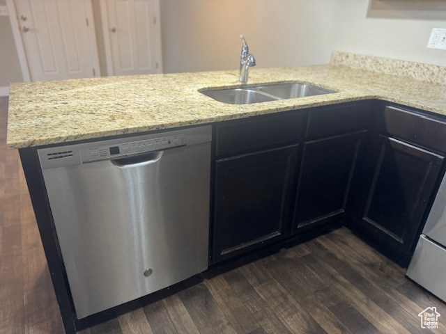 103 W SEASONS DR Vineyard, UT 84058