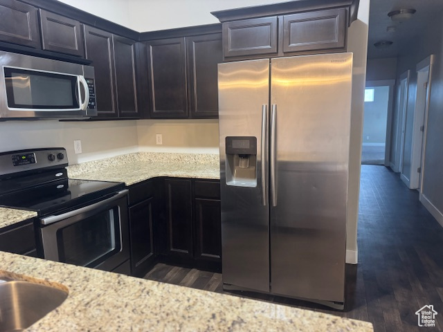 103 W SEASONS DR Vineyard, UT 84058