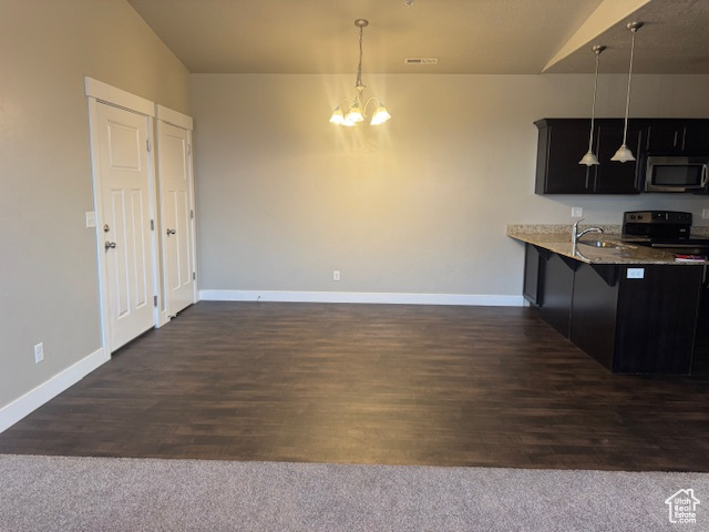 103 W SEASONS DR Vineyard, UT 84058