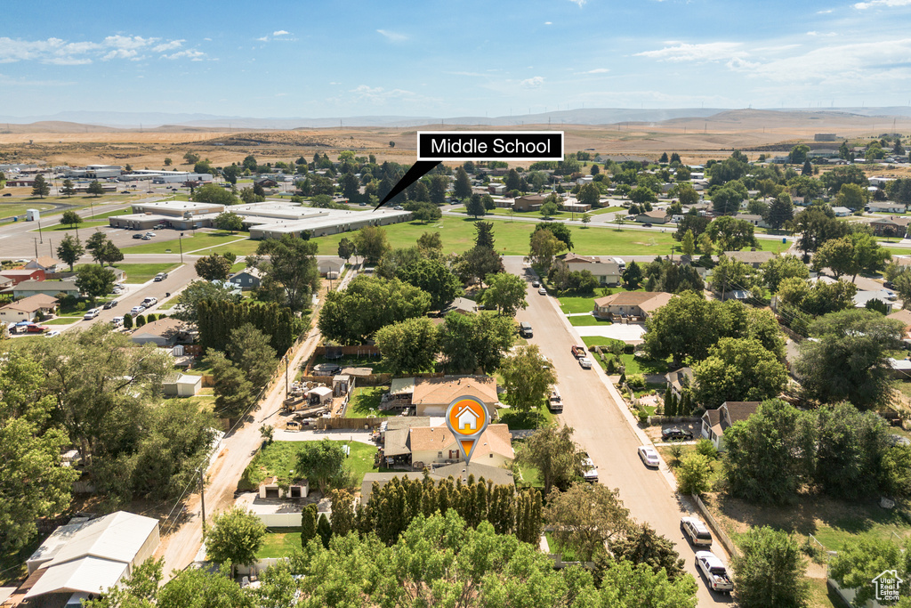 315 JACKSON ST American Falls, ID 83211