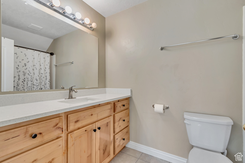Photo 17 for MLS #2107499 at 692 E 180 North