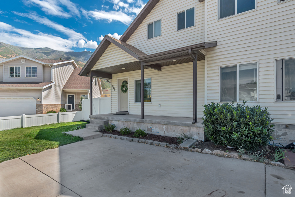 Photo 6 for MLS #2107499 at 692 E 180 North