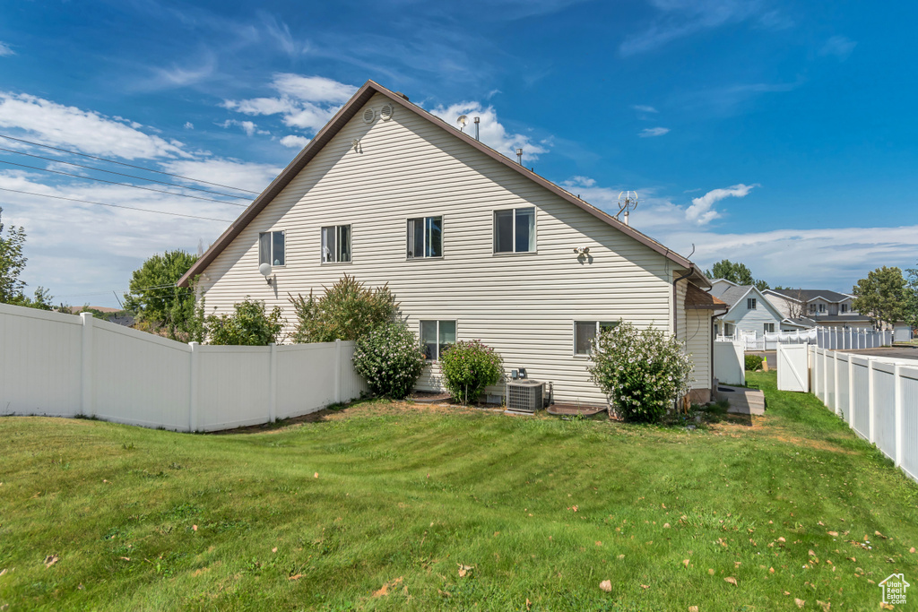 Photo 33 for MLS #2107499 at 692 E 180 North