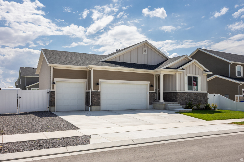 1074 E BLAZING SUN DR. #326 Eagle Mountain, UT 84005