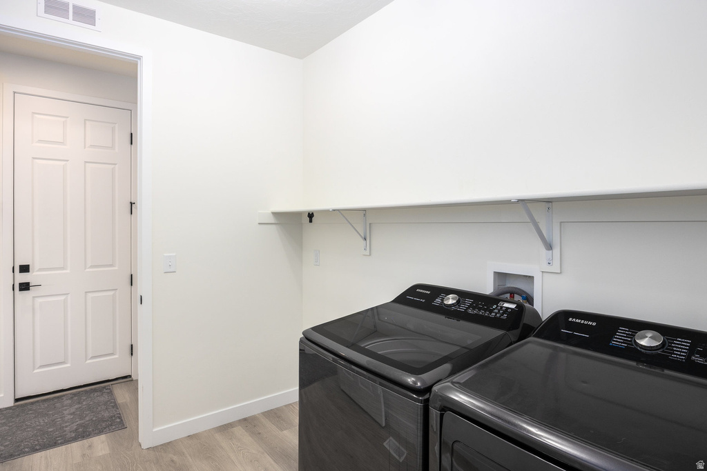 1074 E BLAZING SUN DR. #326 Eagle Mountain, UT 84005