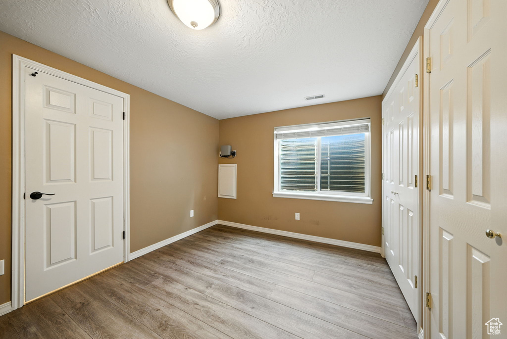 Photo 17 for MLS #2107523 at 2343 W Temple View Cir