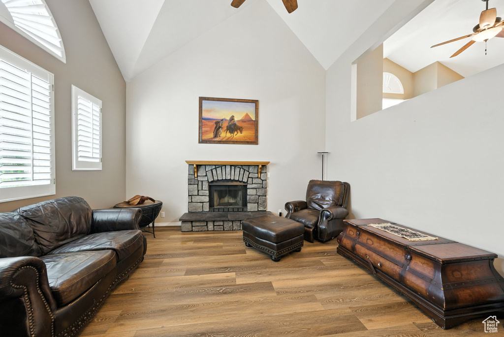 Photo 5 for MLS #2107523 at 2343 W Temple View Cir