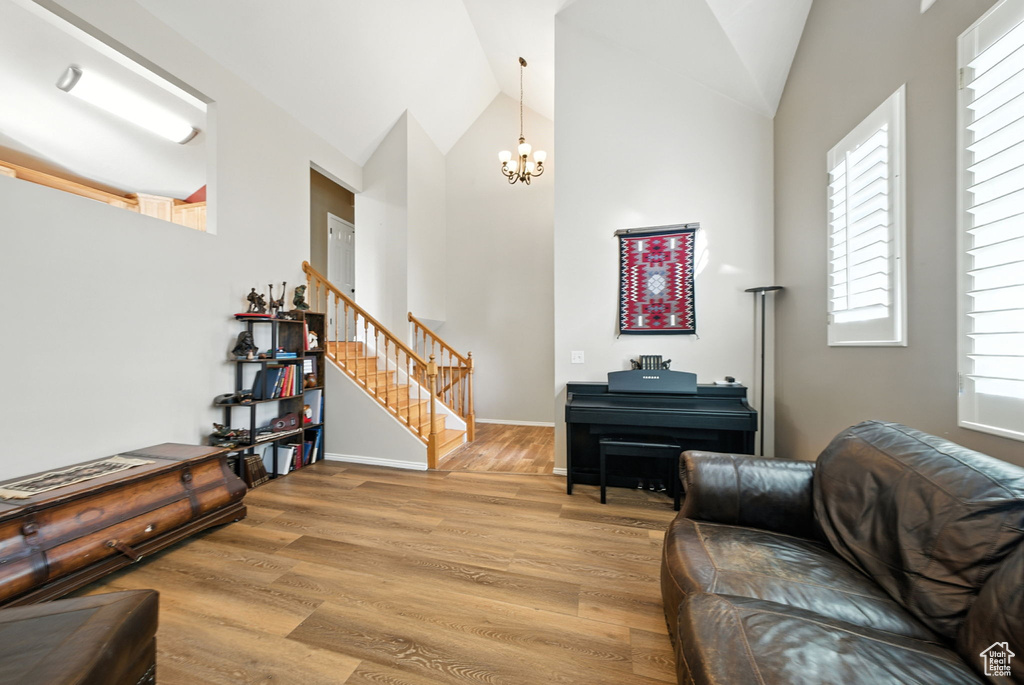 Photo 7 for MLS #2107523 at 2343 W Temple View Cir