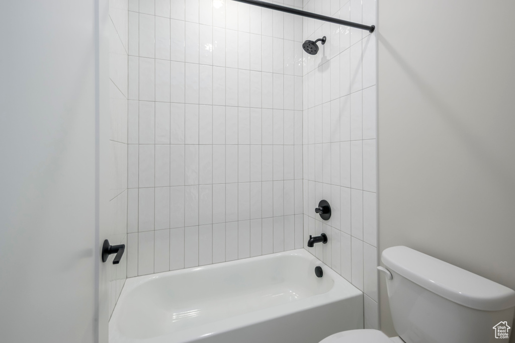 Photo 20 for MLS #2107532 at 2742 E Hayloft Ln #211