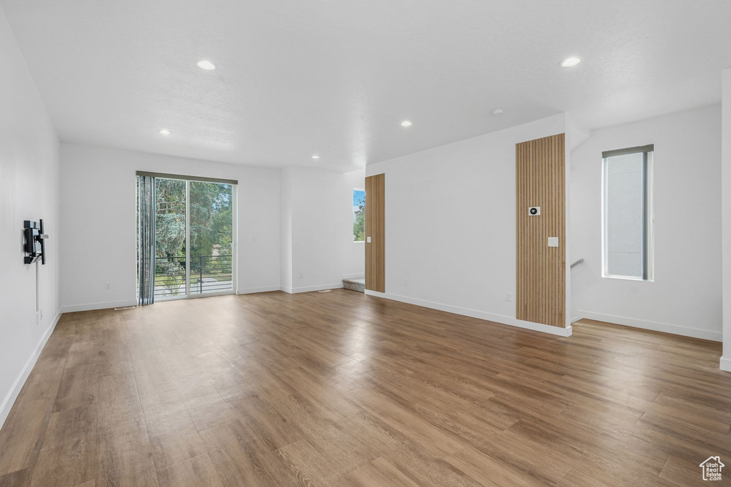 Photo 9 for MLS #2107535 at 473 E Alice Way