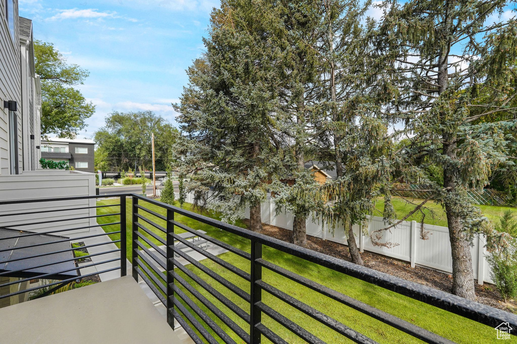 Photo 37 for MLS #2107535 at 473 E Alice Way