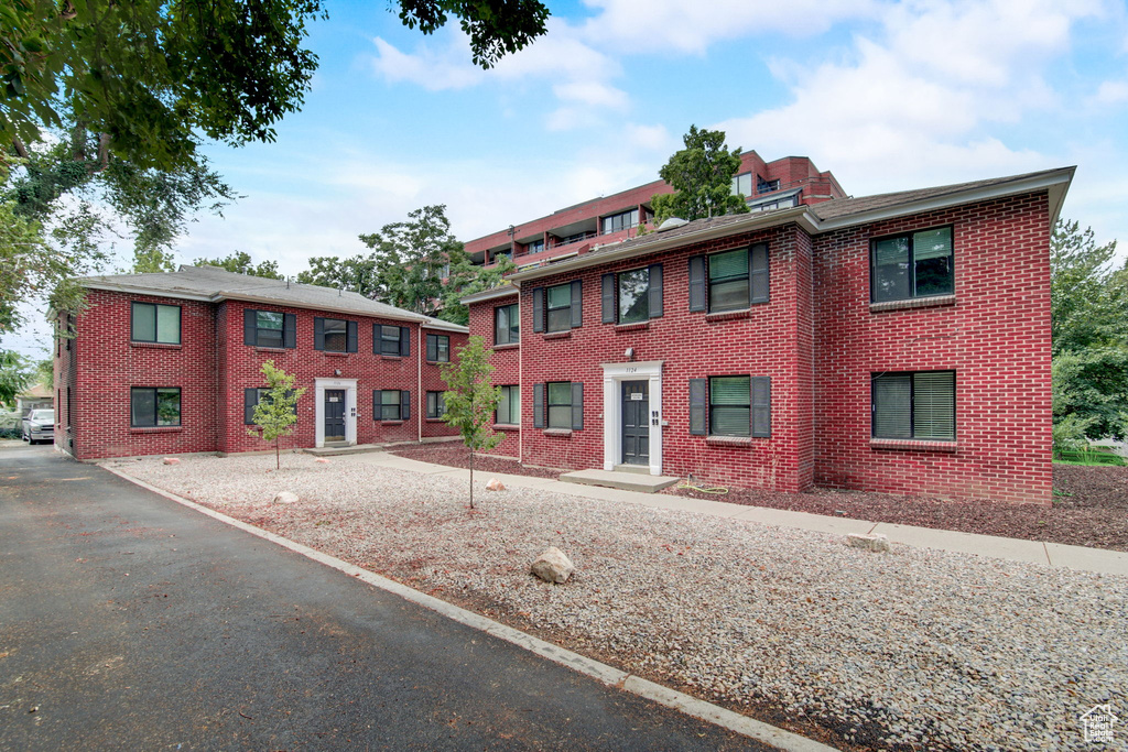1124 E 100 S Salt Lake City, UT 84102