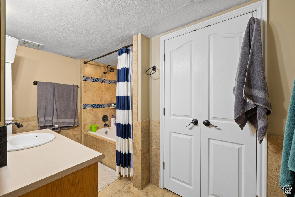 8859 S LONG DR West Jordan, UT 84088