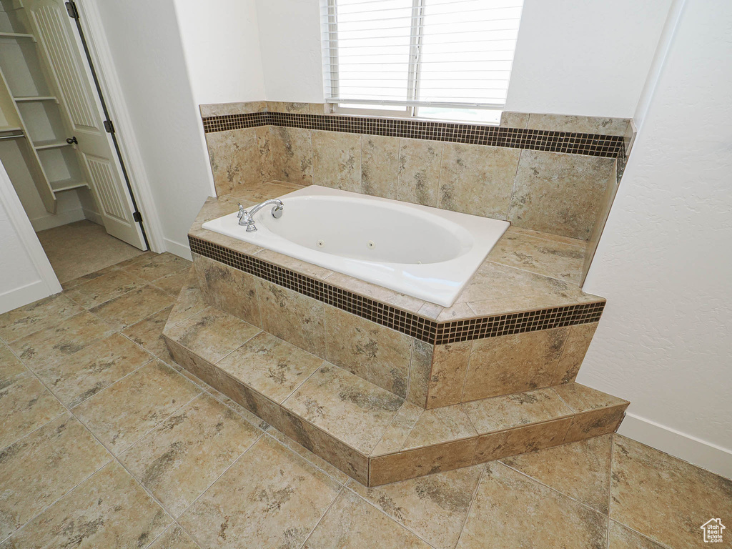 Photo 24 for MLS #2107552 at 5183 N Fox Hollow Way