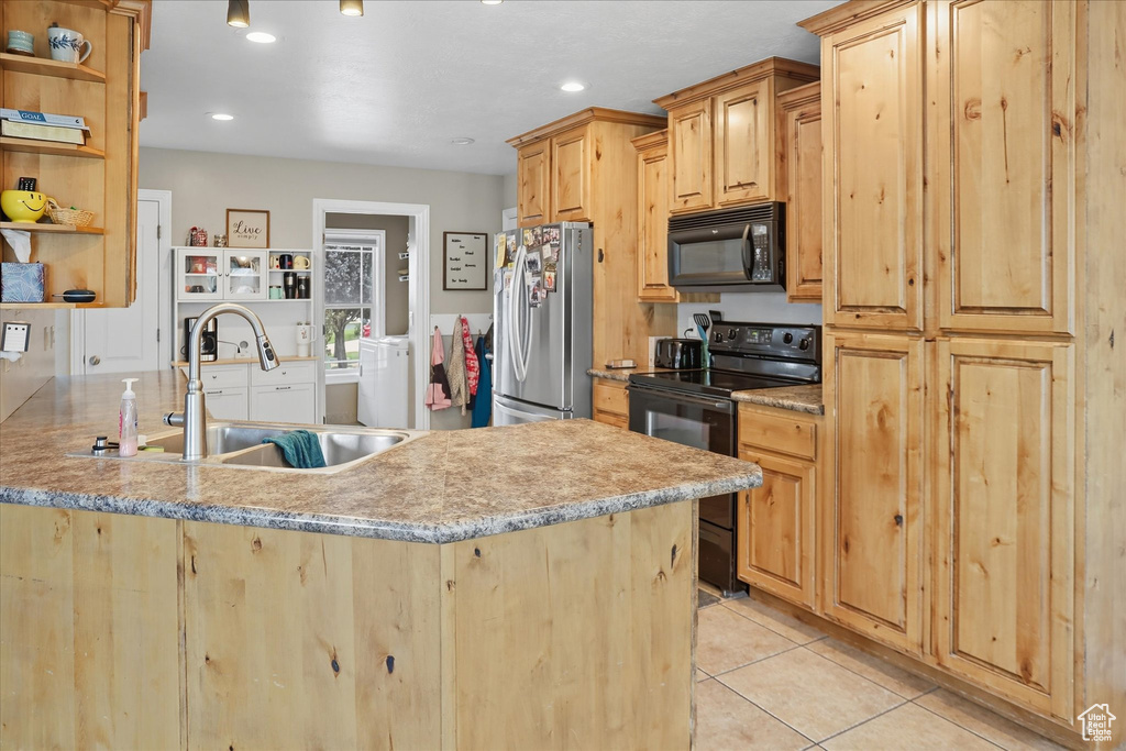 2819 S SILVER FOX LN Saratoga Springs, UT 84045