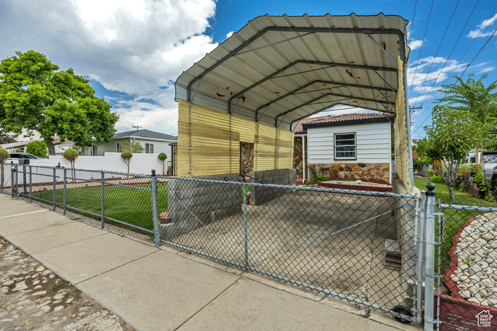 Photo 3 for MLS #2107579 at 4566 W 5375 South