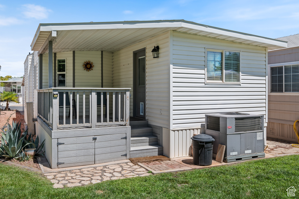 Photo 19 for MLS #2107584 at 1160 E Telegraph St #130