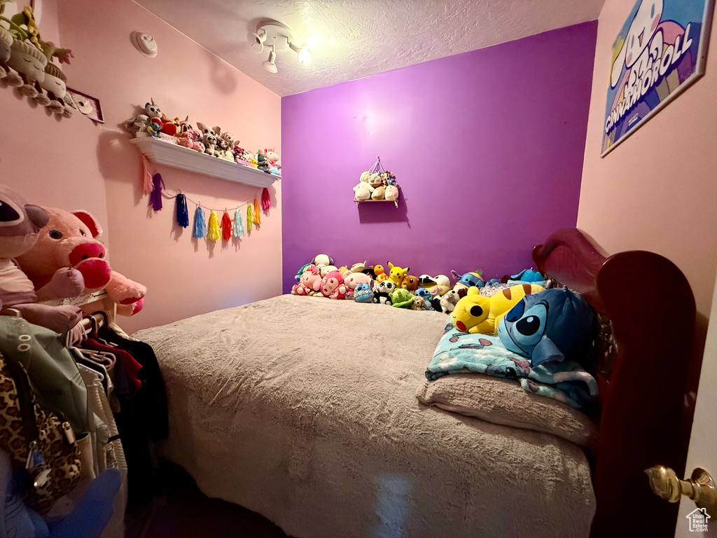 2140 W 3860 S West Valley City, UT 84119