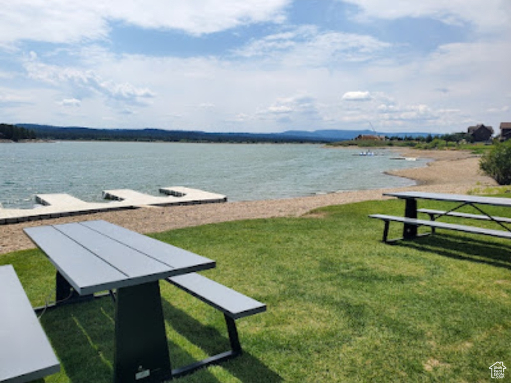 3757 SOUTHSHORE DR Island Park, ID 83429