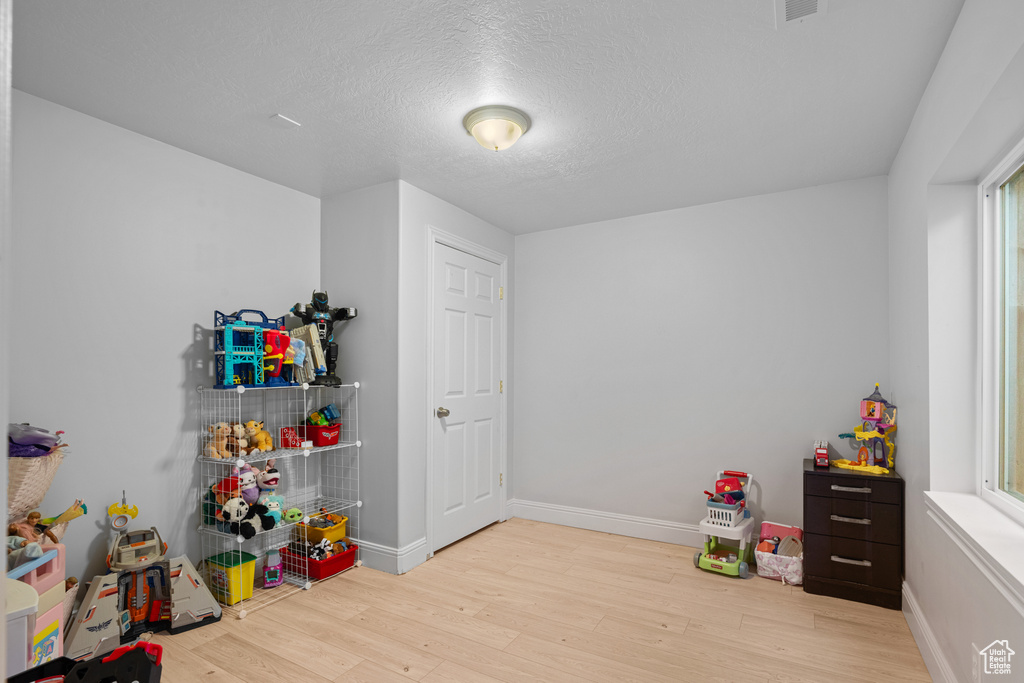 858 N CAMILLE CIRCLE Centerville, UT 84014