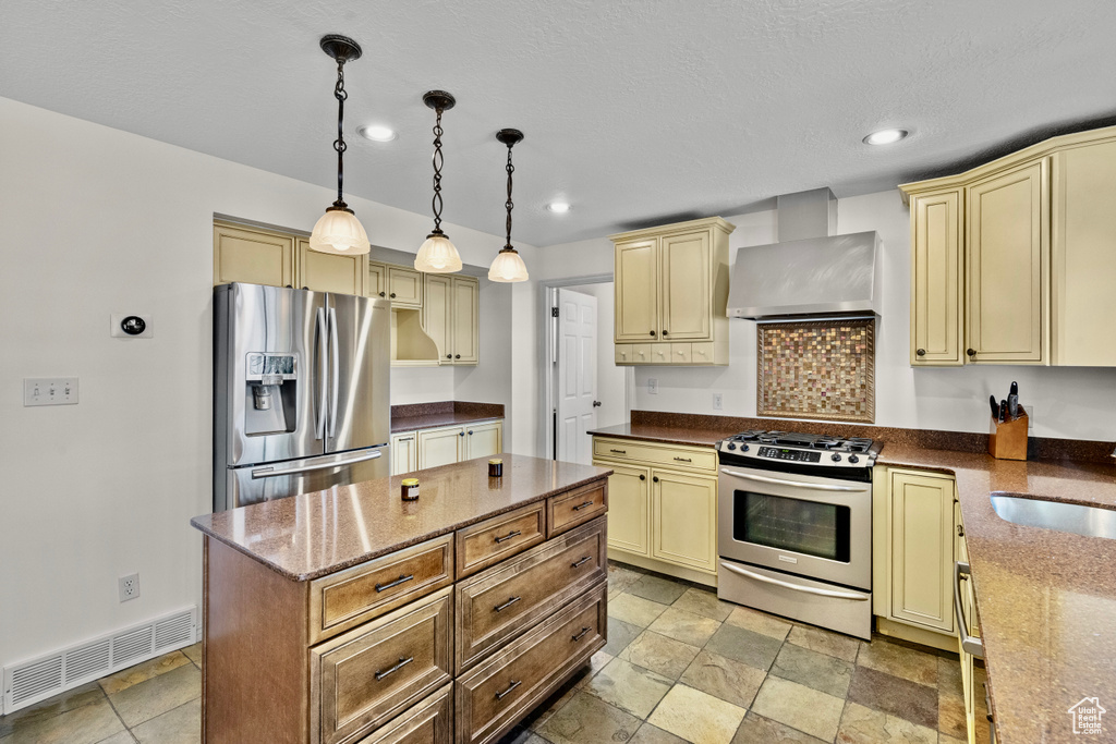 1199 E TIGER EYE DR Sandy, UT 84094