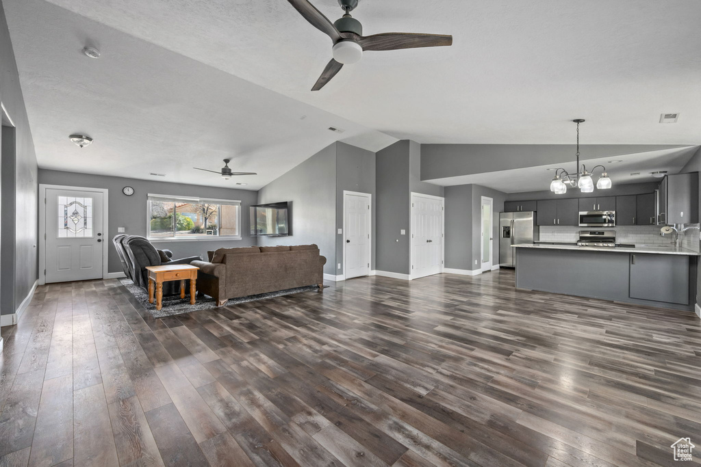Photo 8 for MLS #2107601 at 615 N 220 West