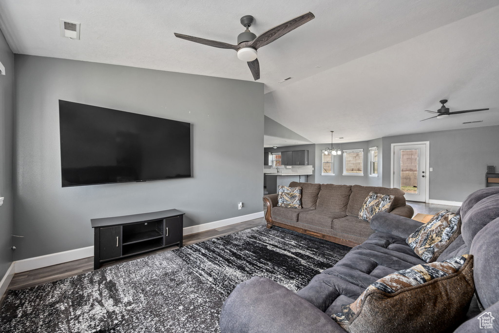Photo 6 for MLS #2107601 at 615 N 220 West