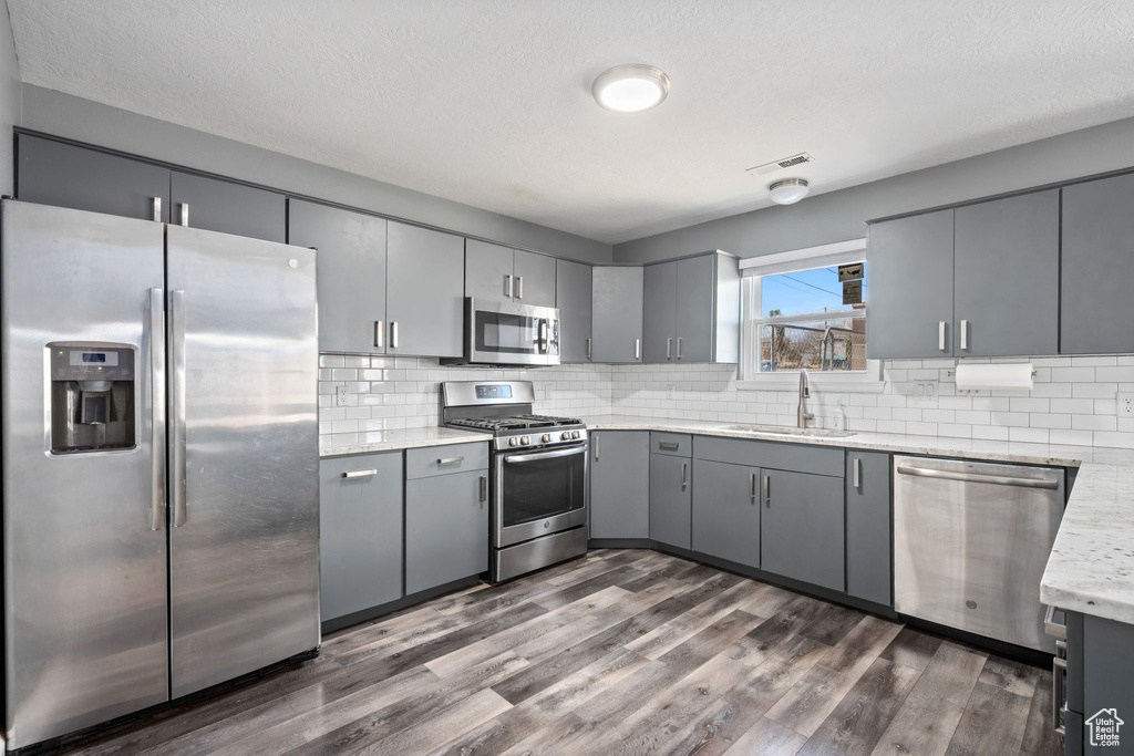 Photo 11 for MLS #2107601 at 615 N 220 West