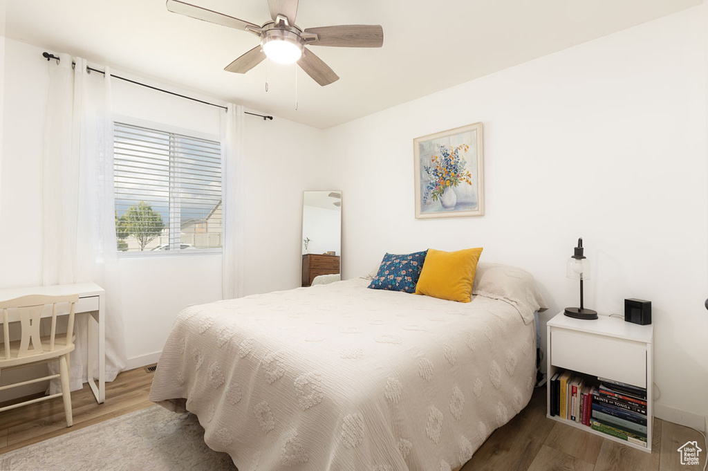 2026 E SADDLEBACK DR Enoch, UT 84721