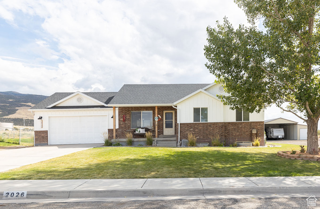 2026 E SADDLEBACK DR Enoch, UT 84721