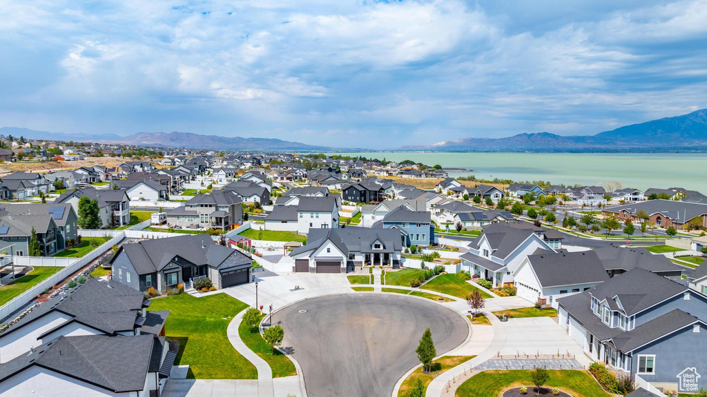 3727 S LARKSPUR CIR Saratoga Springs, UT 84045