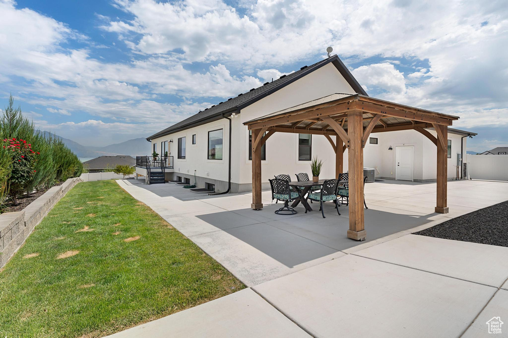 3727 S LARKSPUR CIR Saratoga Springs, UT 84045