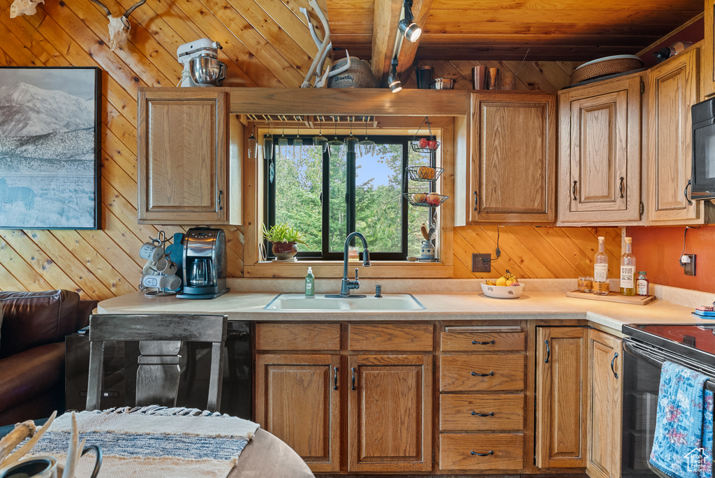 2229 DEER LOOP Coalville, UT 84017