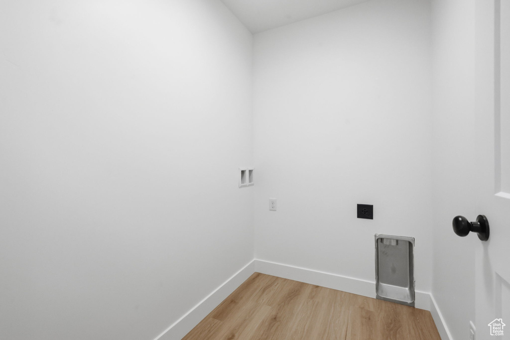Photo 18 for MLS #2107605 at 727 S Robison Ln