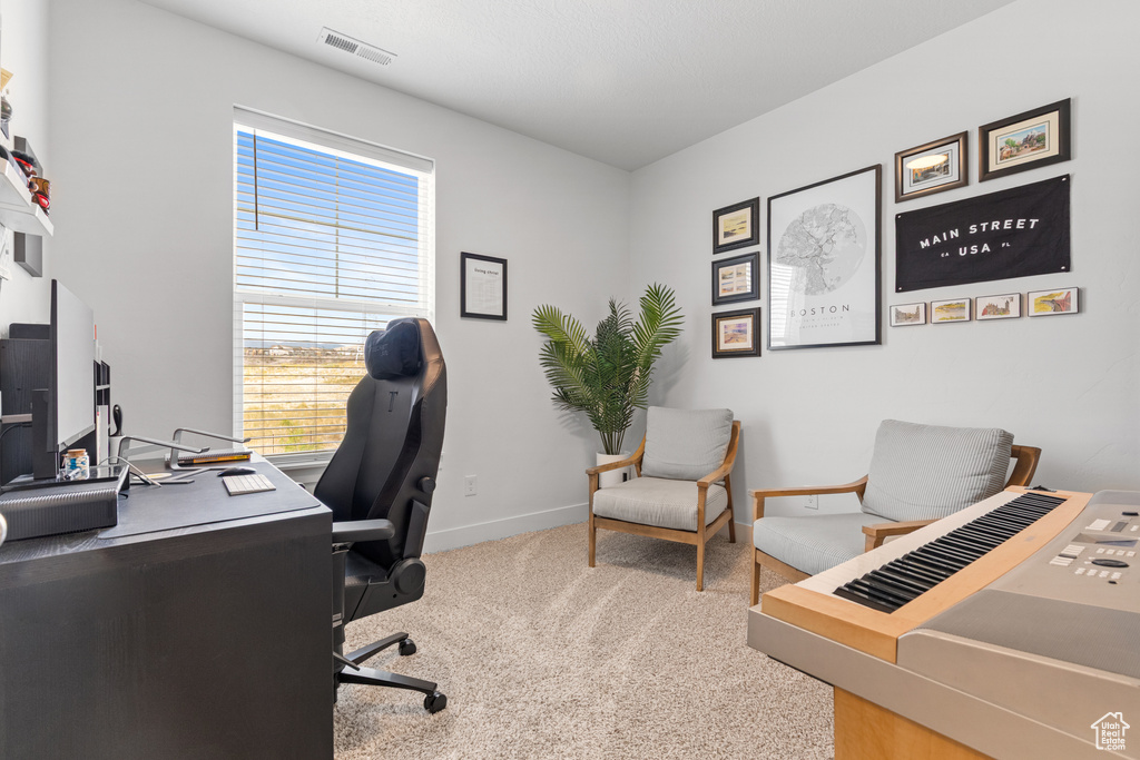 Photo 14 for MLS #2107607 at 1787 N Festive Way #302