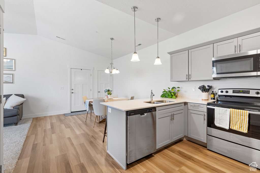 Photo 5 for MLS #2107607 at 1787 N Festive Way #302