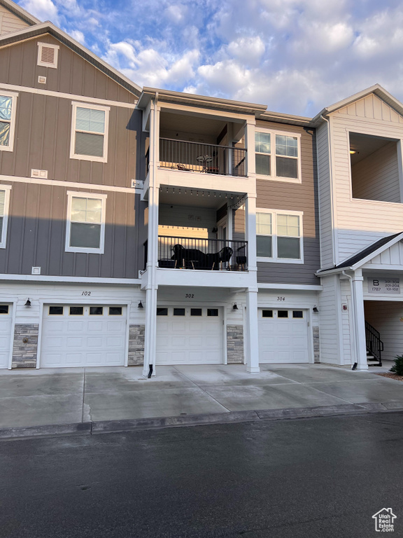1787 N FESTIVE WAY #302 Saratoga Springs, UT 84045