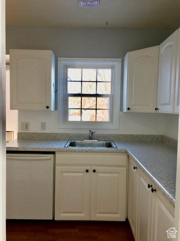 69 BEACON AVE Layton, UT 84041