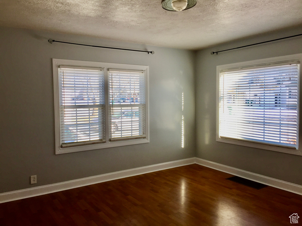 69 BEACON AVE Layton, UT 84041