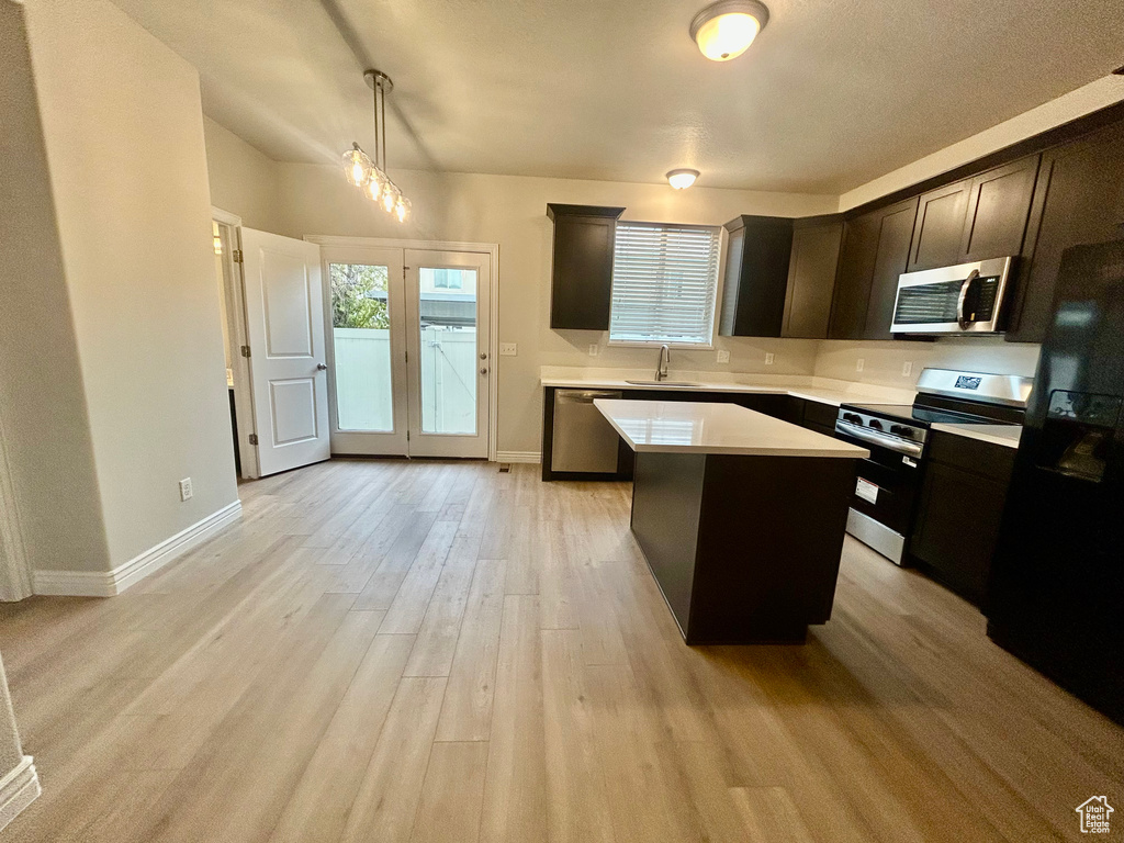 1521 S 850 W Woods Cross, UT 84087